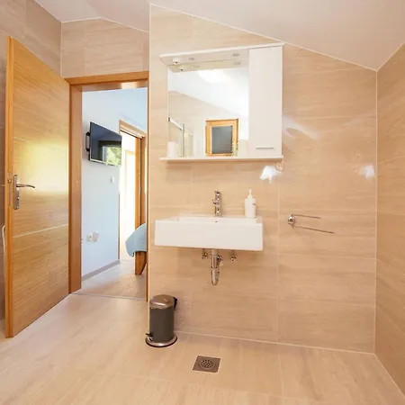Lubey Ferienhaus *
